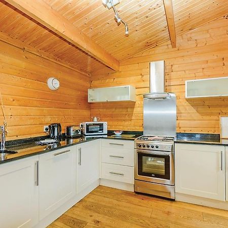 Dacre Lakeside Park Hotel Brandesburton Екстериор снимка