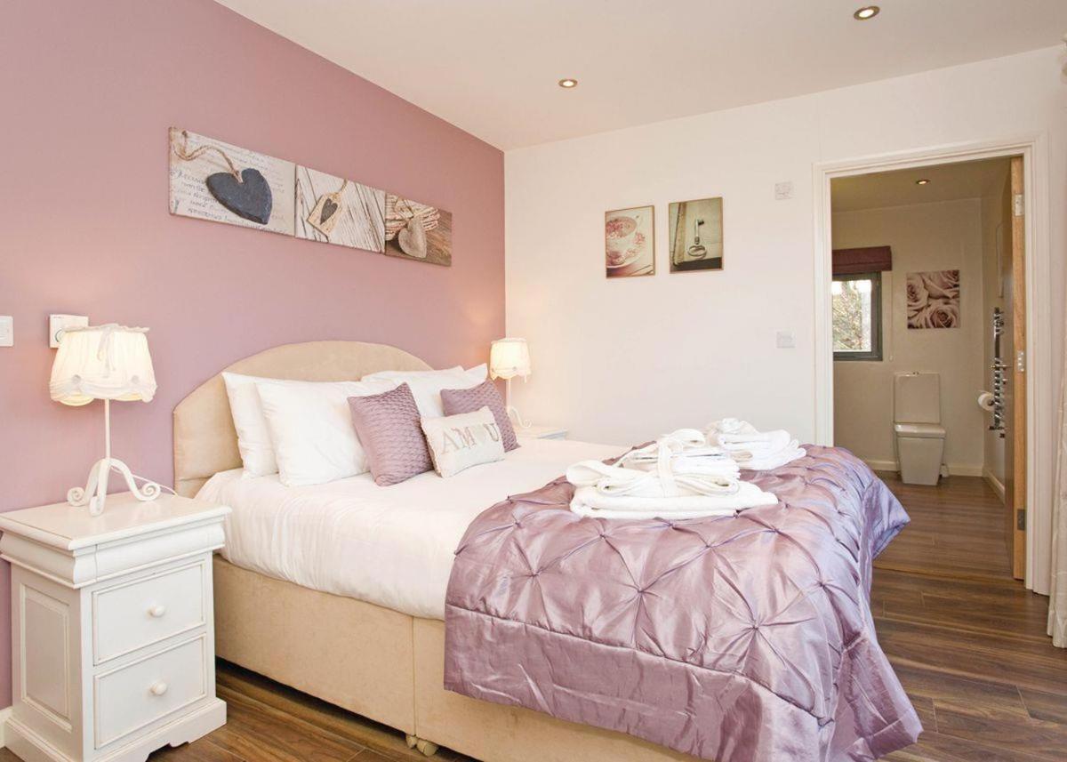 Dacre Lakeside Park Hotel Brandesburton Екстериор снимка