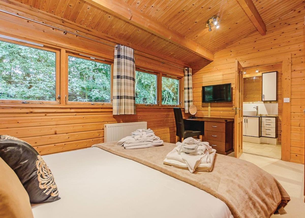 Dacre Lakeside Park Hotel Brandesburton Екстериор снимка
