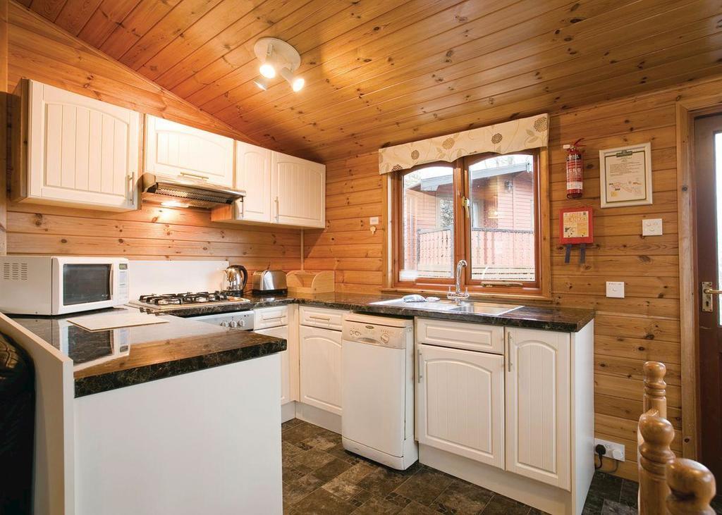 Dacre Lakeside Park Hotel Brandesburton Екстериор снимка