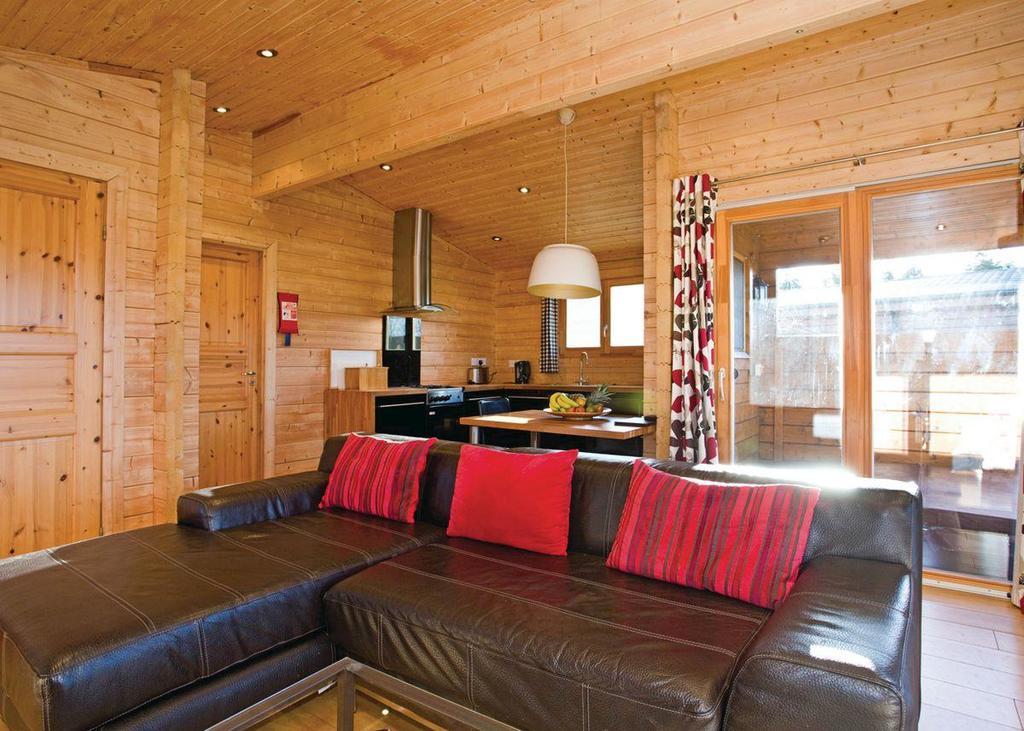 Dacre Lakeside Park Hotel Brandesburton Екстериор снимка